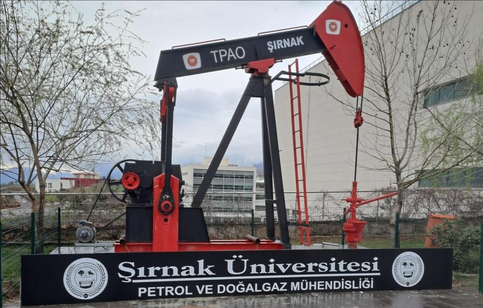 Petrol ve Doğalgaz Mühendisliği